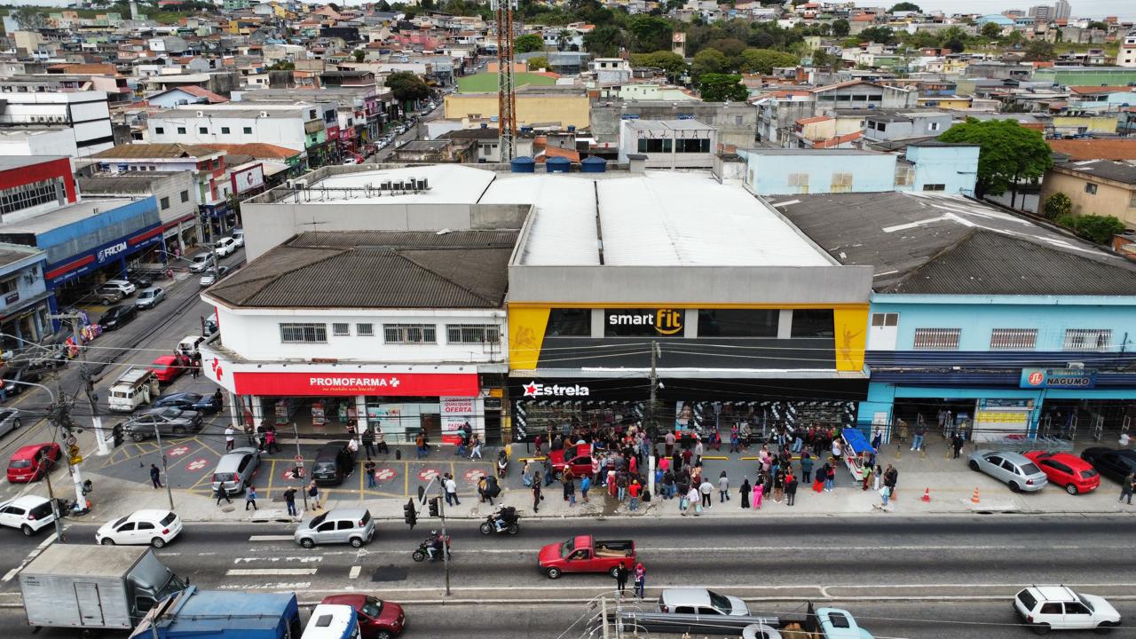 Case de malls e complexos comerciais da NEW LMF